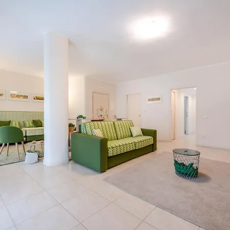 Cinthia Apartment Sorrento
